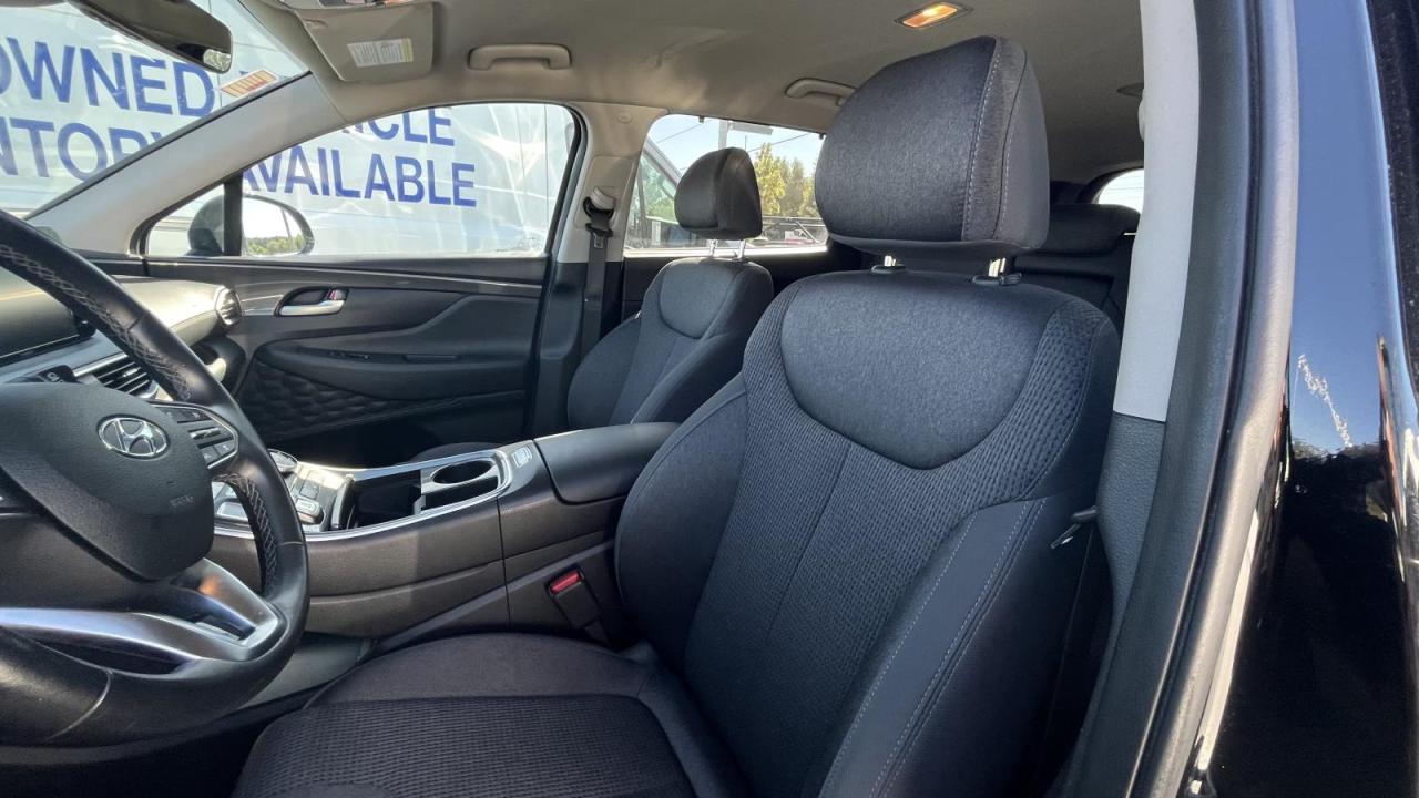 2022 Hyundai Santa Fe Preferred Photo