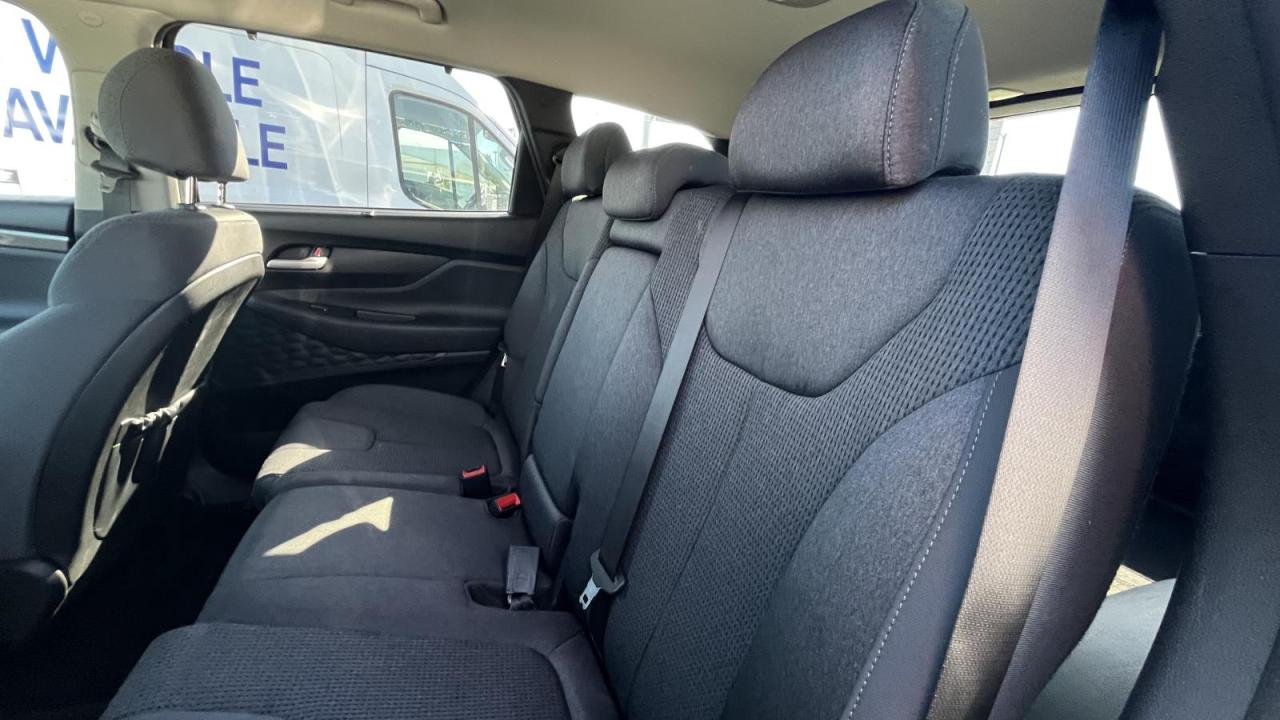 2022 Hyundai Santa Fe Preferred Photo