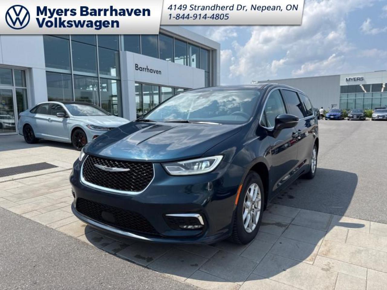 Used 2023 Chrysler Pacifica Touring L  - Apple CarPlay for sale in Nepean, ON