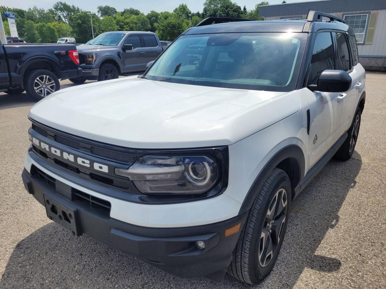 2022 Ford Bronco Sport Outer Banks Photo2
