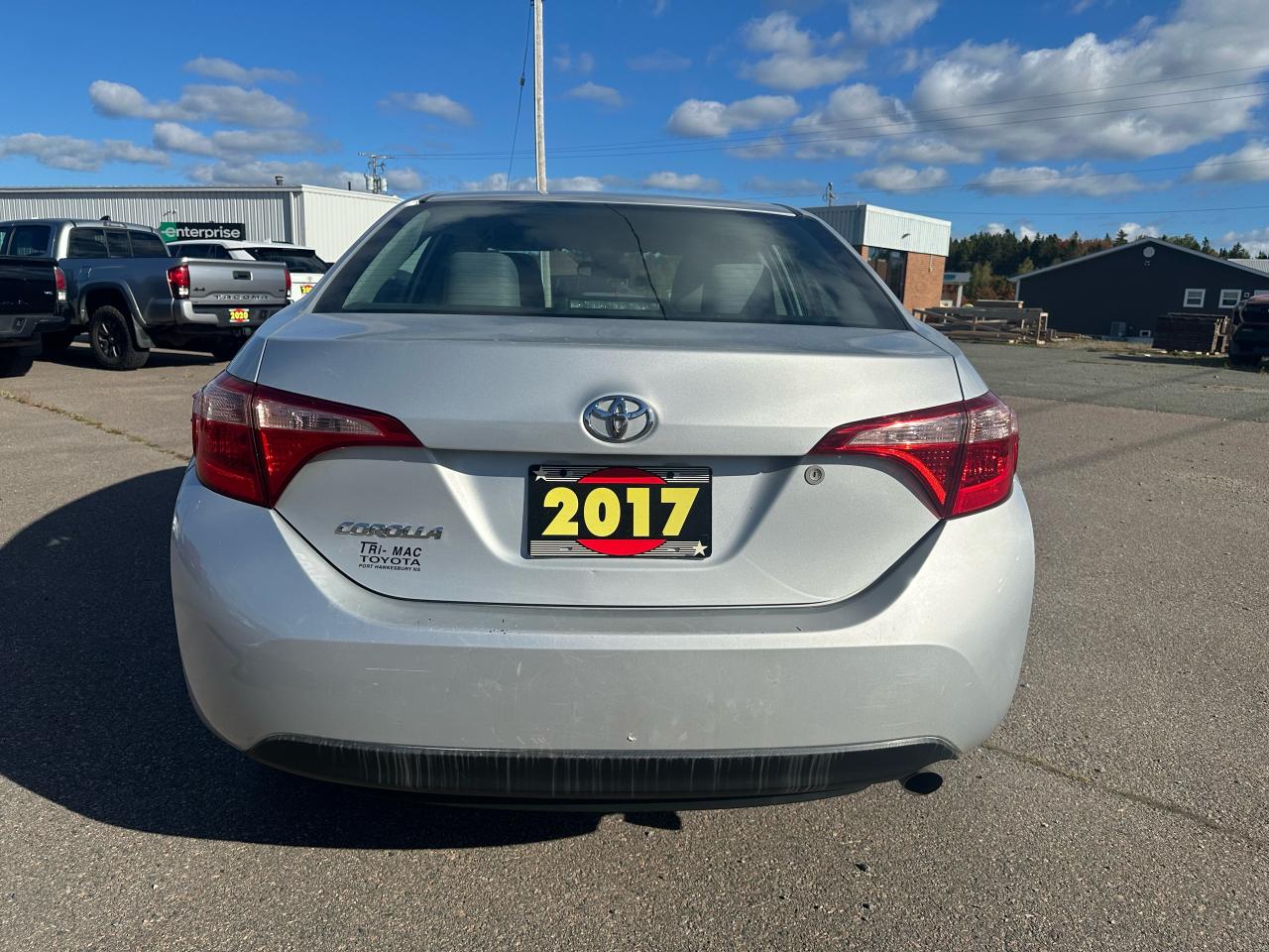 2017 Toyota Corolla CE Photo