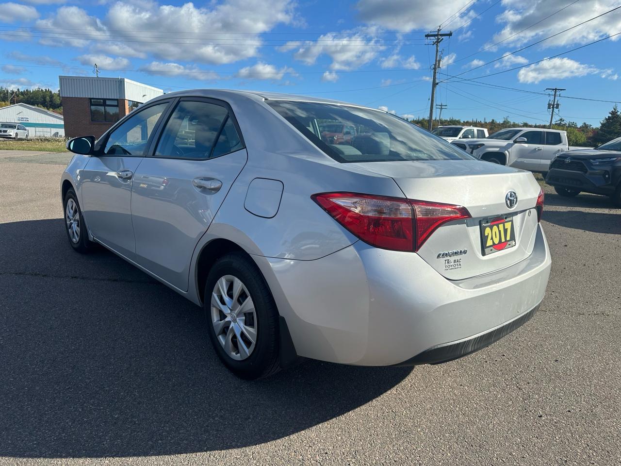 2017 Toyota Corolla CE Photo