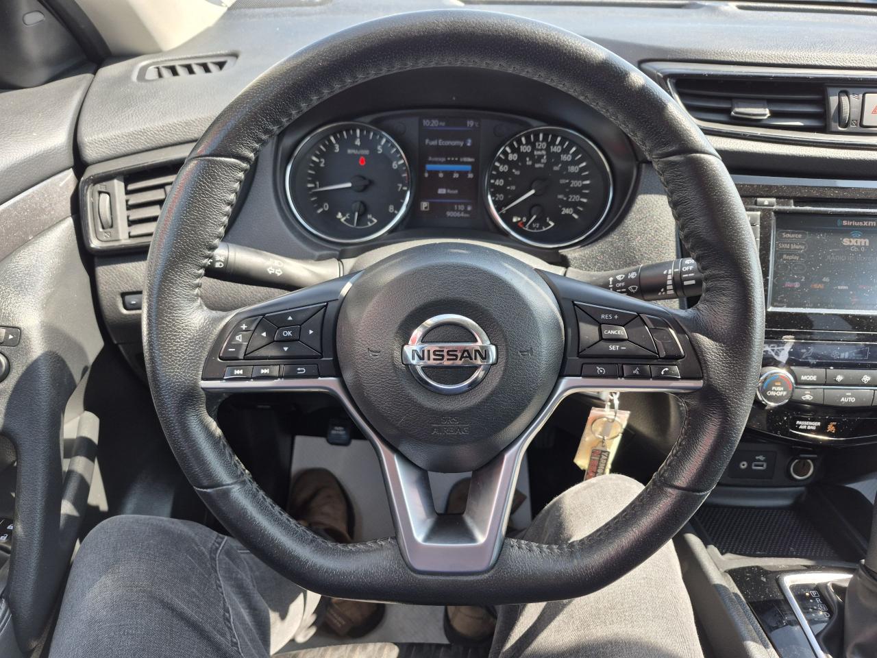 2020 Nissan Rogue Special Edition Photo7