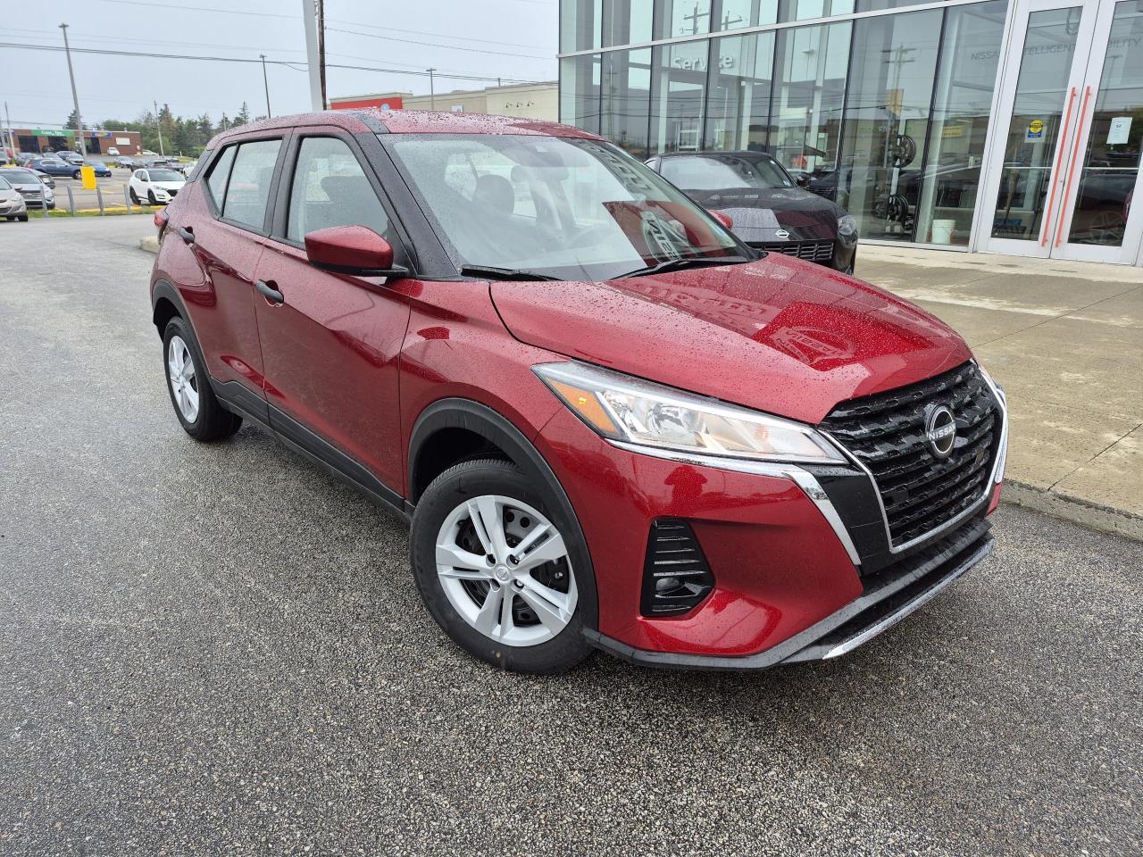 2025 Nissan Kicks Play S FWD