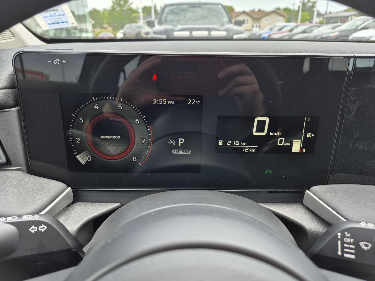 2025 Nissan Kicks S FWD Photo8