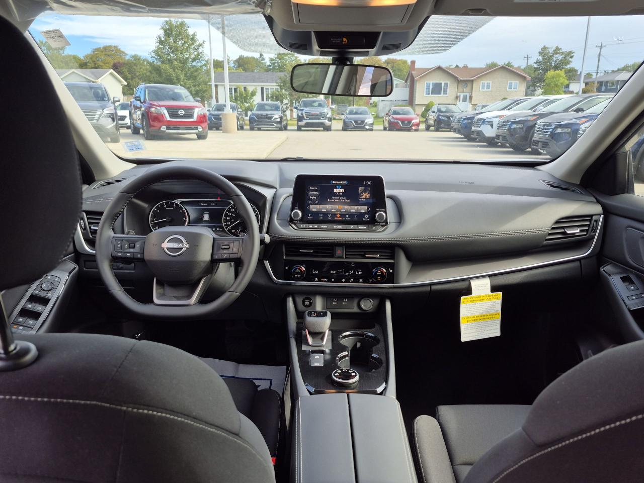 2025 Nissan Rogue S Photo29