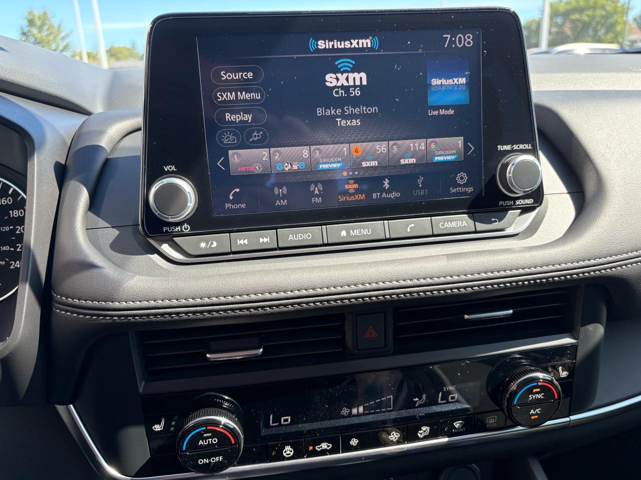 2025 Nissan Rogue S Photo27