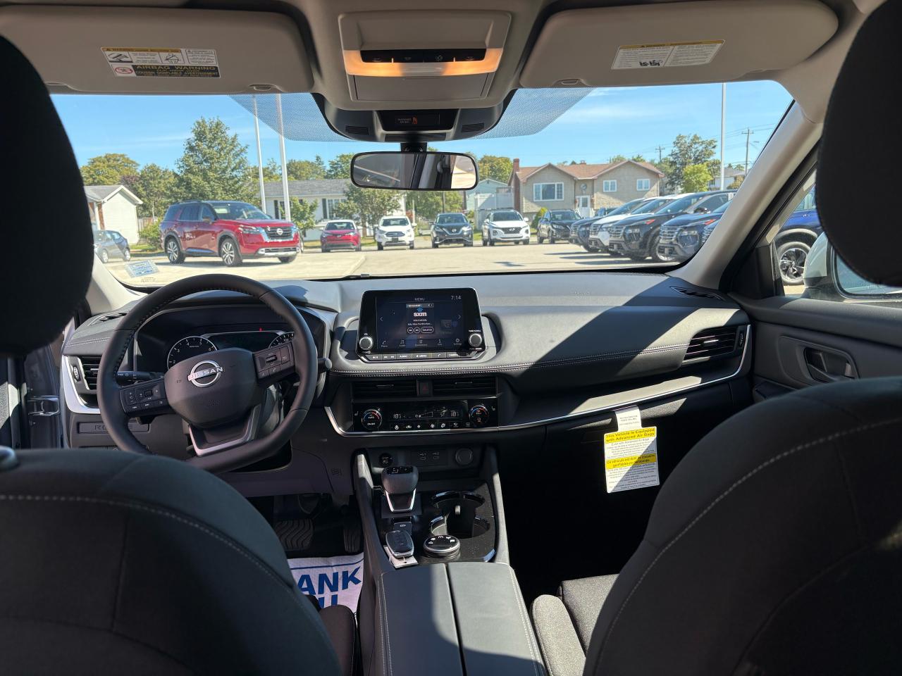 2025 Nissan Rogue S Photo7