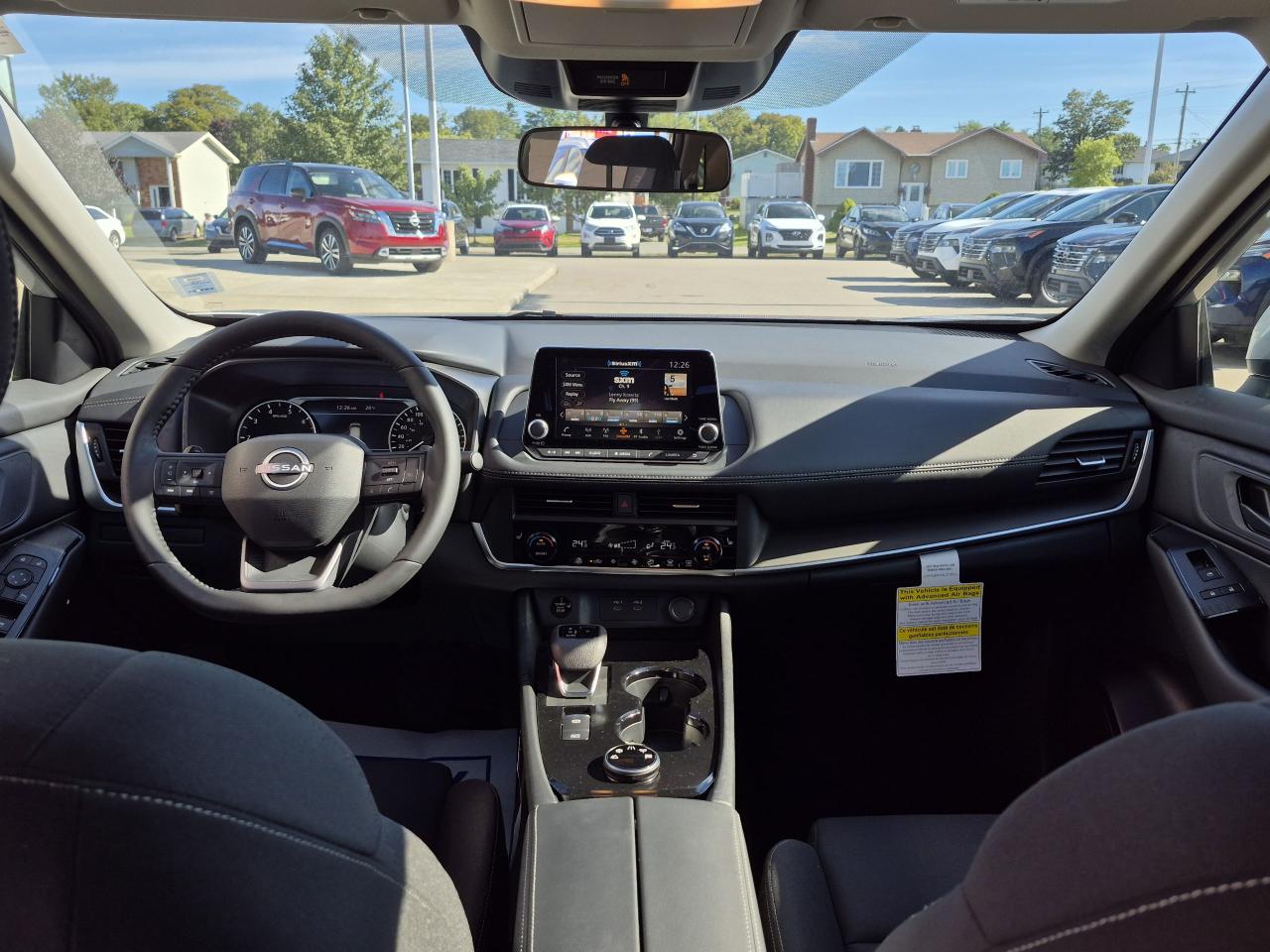 2025 Nissan Rogue S Photo13