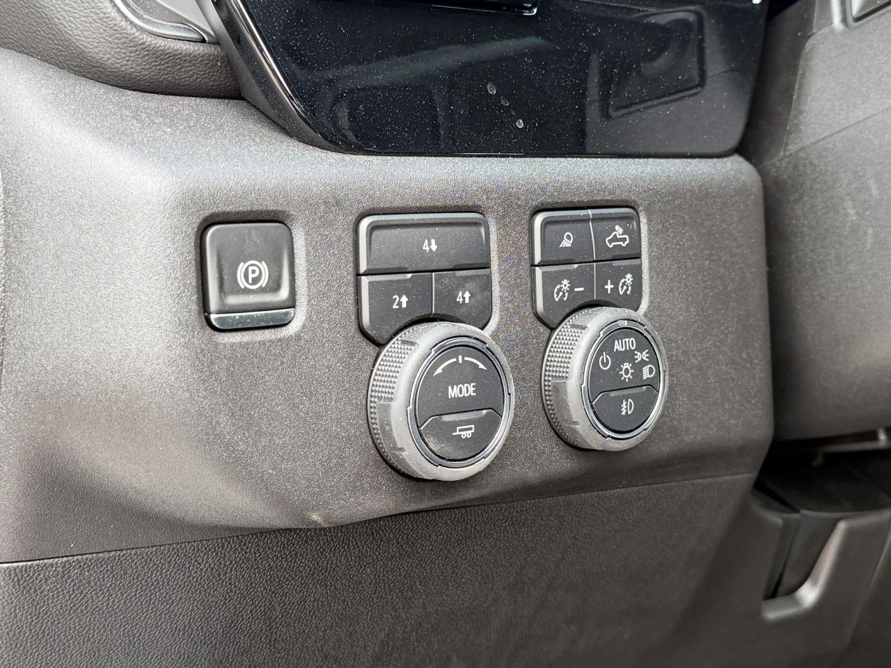12629568