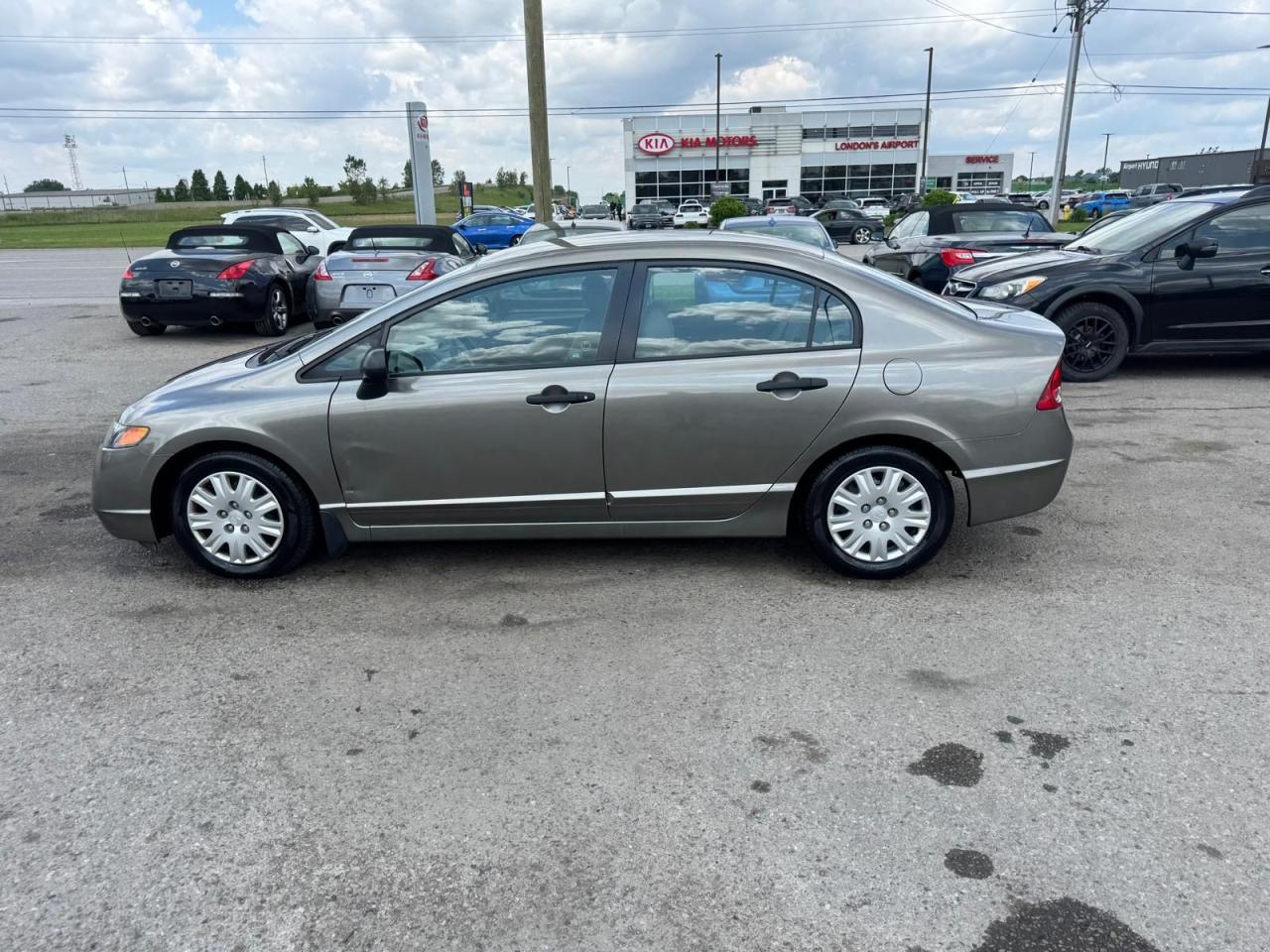 2006 Honda Civic DX-G, AUTO, SEDAN, ONLY 74,000KMS, CERTIFIED - Photo #2