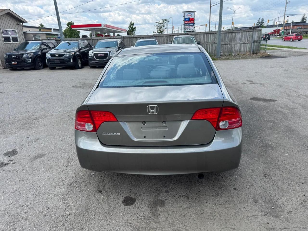 2006 Honda Civic DX-G, AUTO, SEDAN, ONLY 74,000KMS, CERTIFIED - Photo #4
