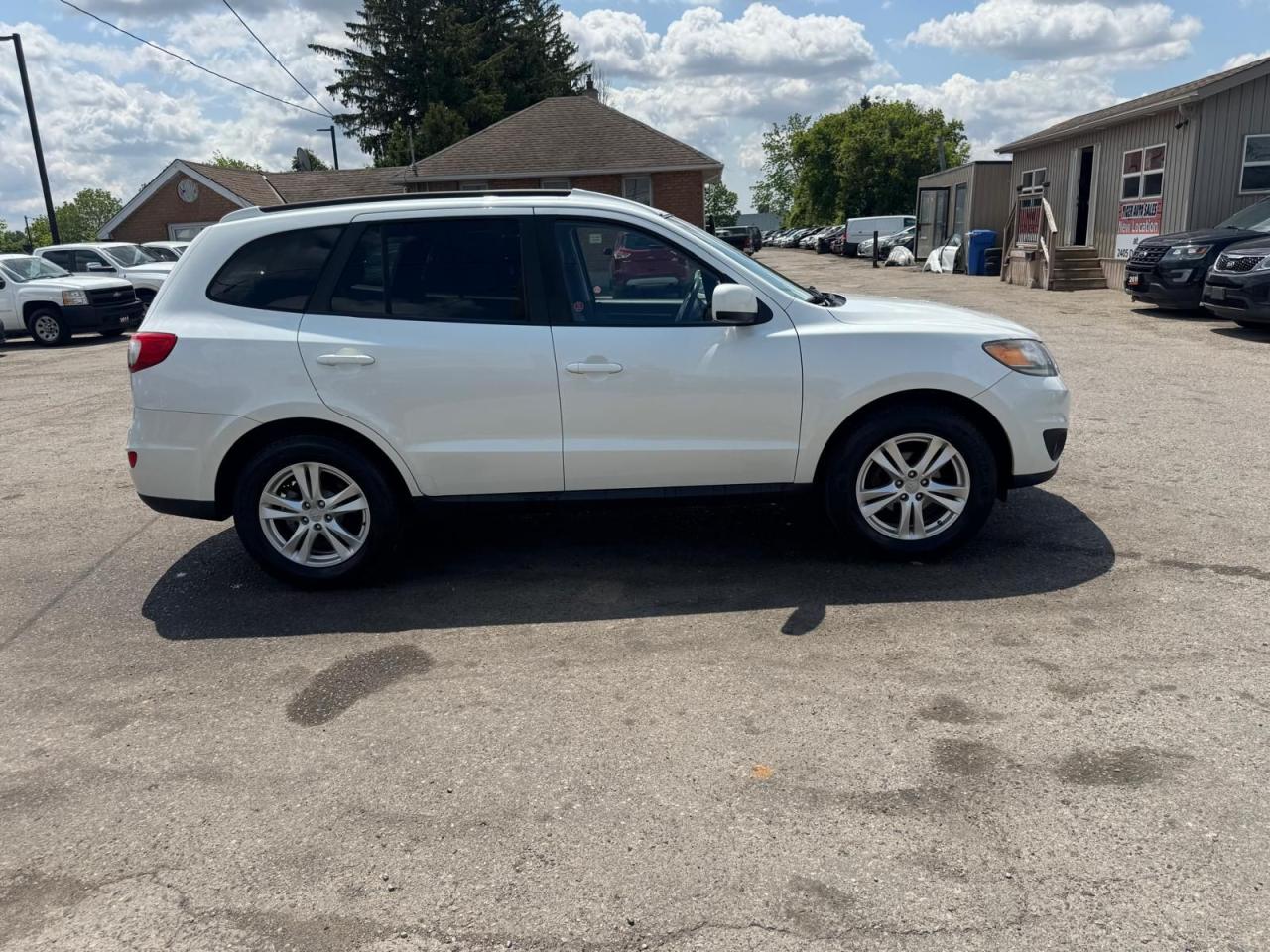 2012 Hyundai Santa Fe AS IS, GL Premium, GREAT CONDITION, RUNS GREAT - Photo #6
