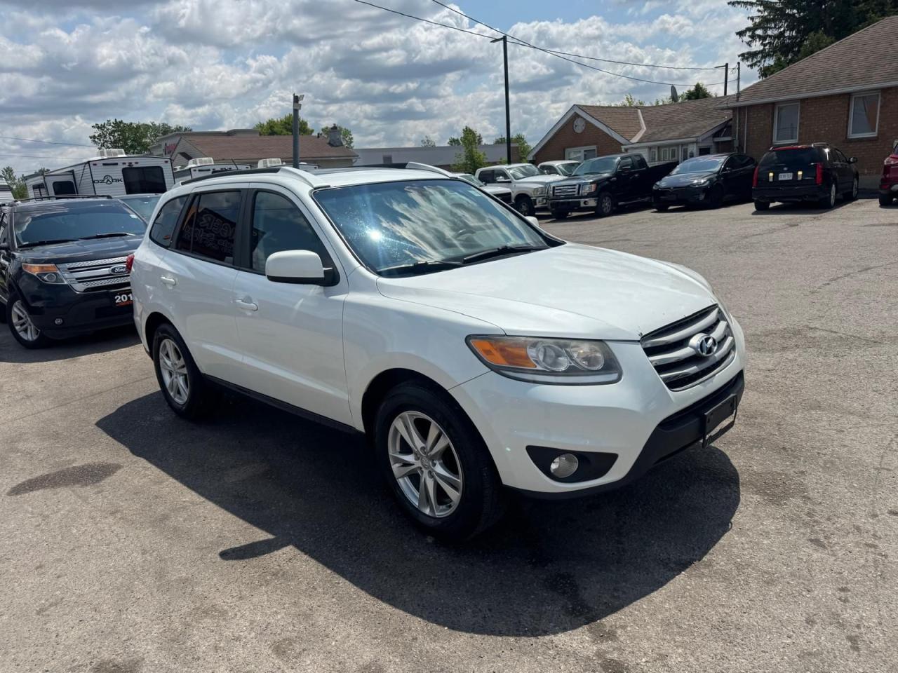 2012 Hyundai Santa Fe AS IS, GL Premium, GREAT CONDITION, RUNS GREAT - Photo #7