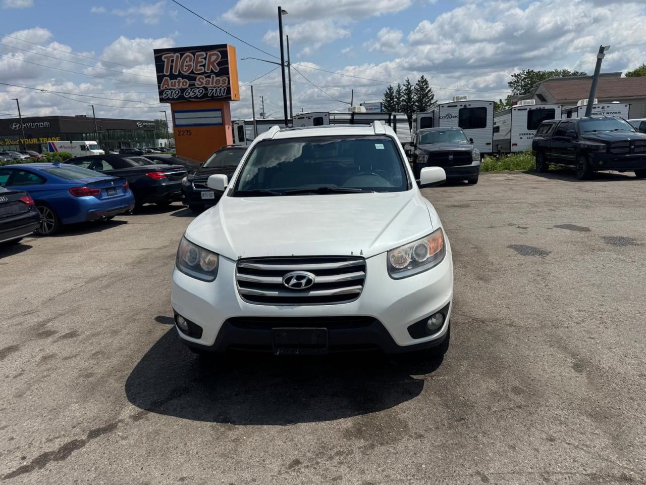 2012 Hyundai Santa Fe AS IS, GL Premium, GREAT CONDITION, RUNS GREAT - Photo #8