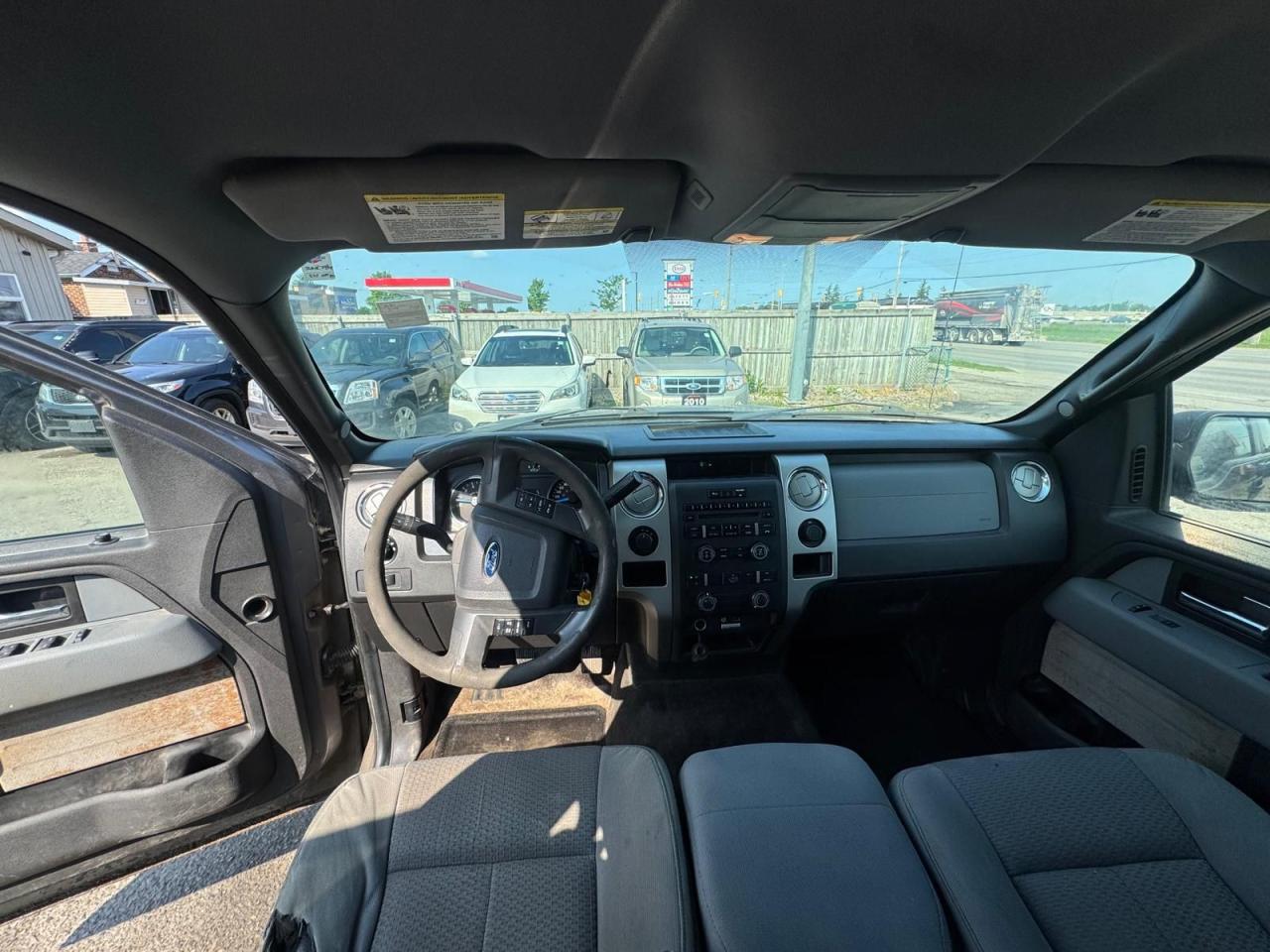 2014 Ford F-150 AS IS, 4WD 145", 5.0 V8, NO ACCIDENTS, RUNS GOOD - Photo #9