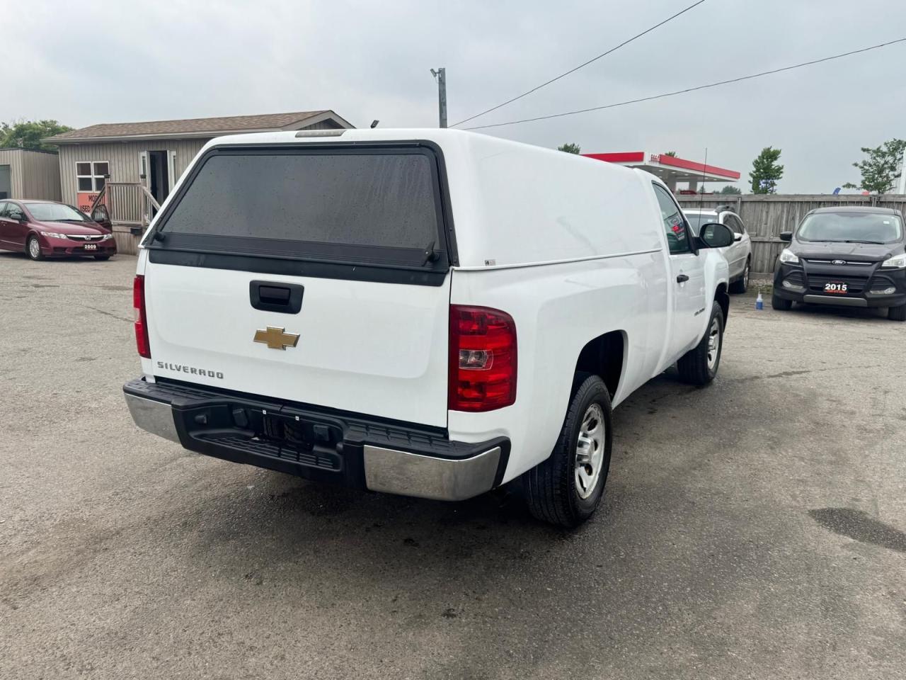 2011 Chevrolet Silverado 1500 WT, REGULAR CAB, NO ACCIDENTS, TOPPER, CERTIFIED - Photo #5
