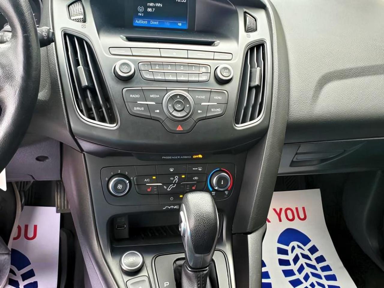 2017 Ford Focus SE-REAR CAMERA-HEATED SEATS-BLUETOOTH-ALLOYS - Photo #15