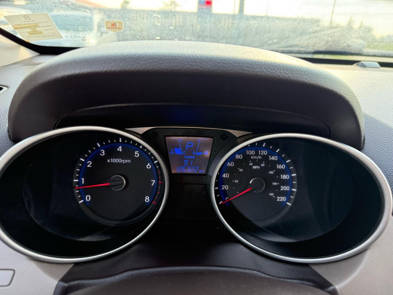 2015 Hyundai Tucson GL, ONLY 120KMS, WELL MAINTAINED, 4 CYLINDER, CERT - Photo #9