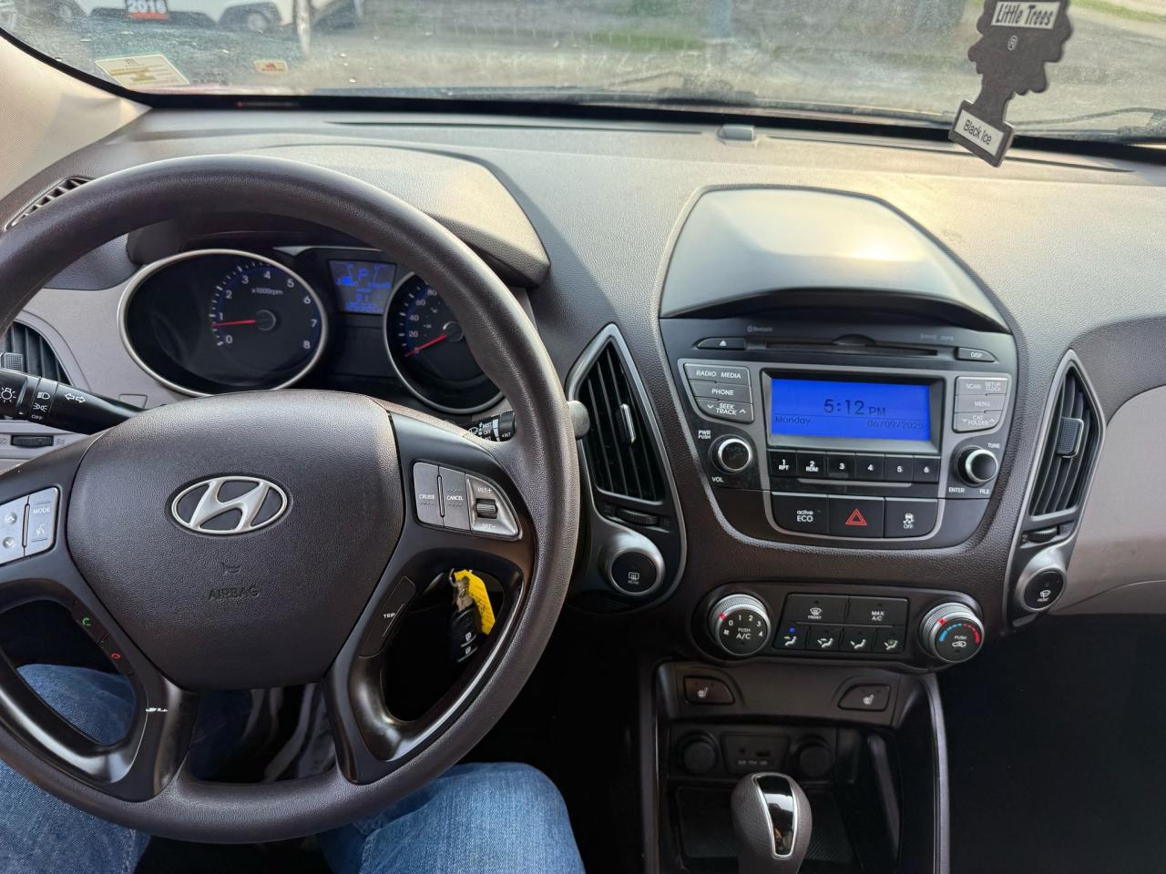 2015 Hyundai Tucson GL, ONLY 120KMS, WELL MAINTAINED, 4 CYLINDER, CERT - Photo #11