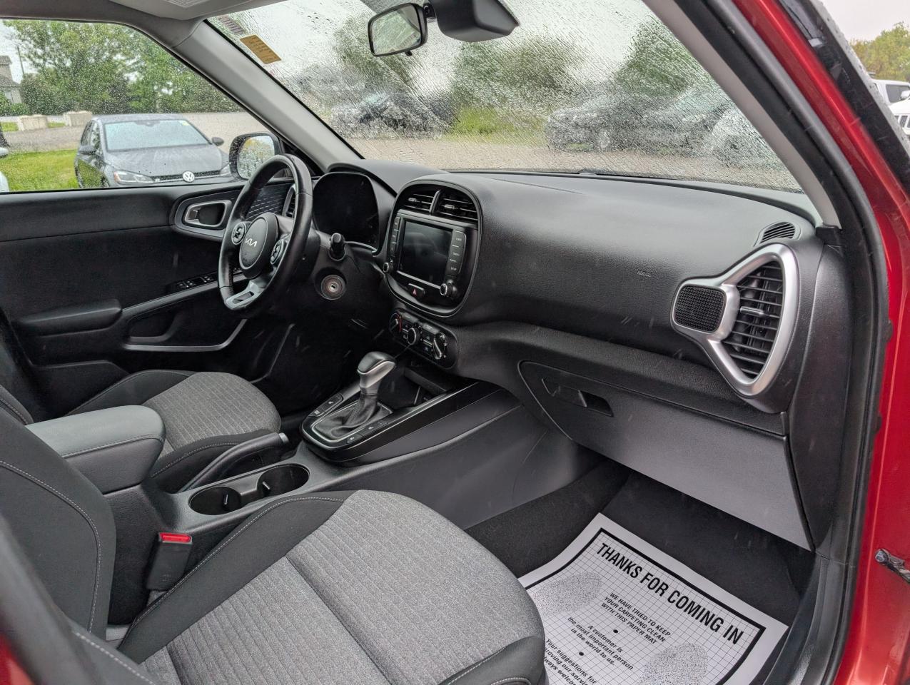 2022 Kia Soul EX - Photo #25