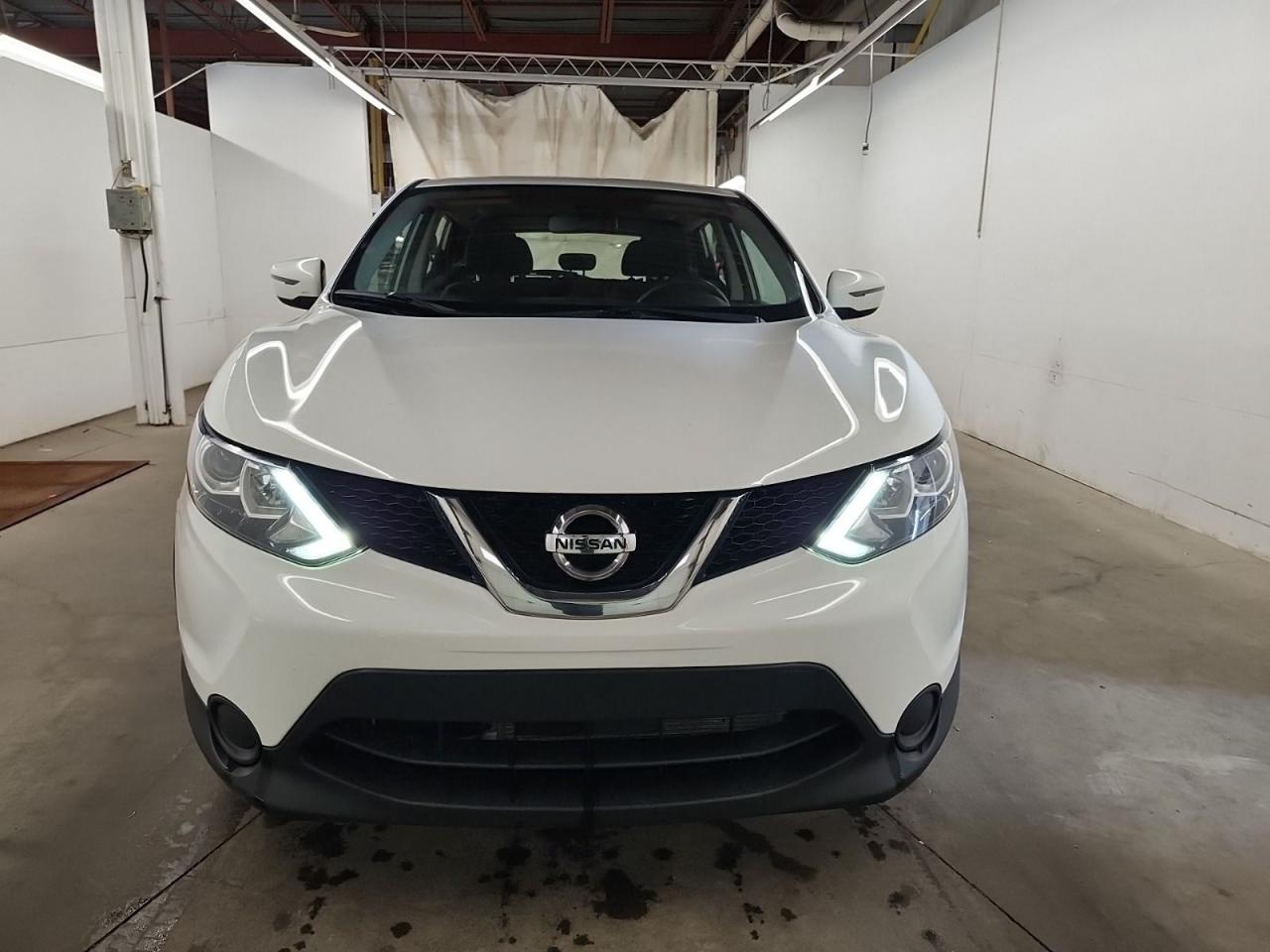 2017 Nissan Qashqai S Photo