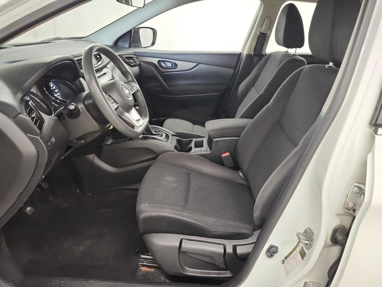 2017 Nissan Qashqai S Photo