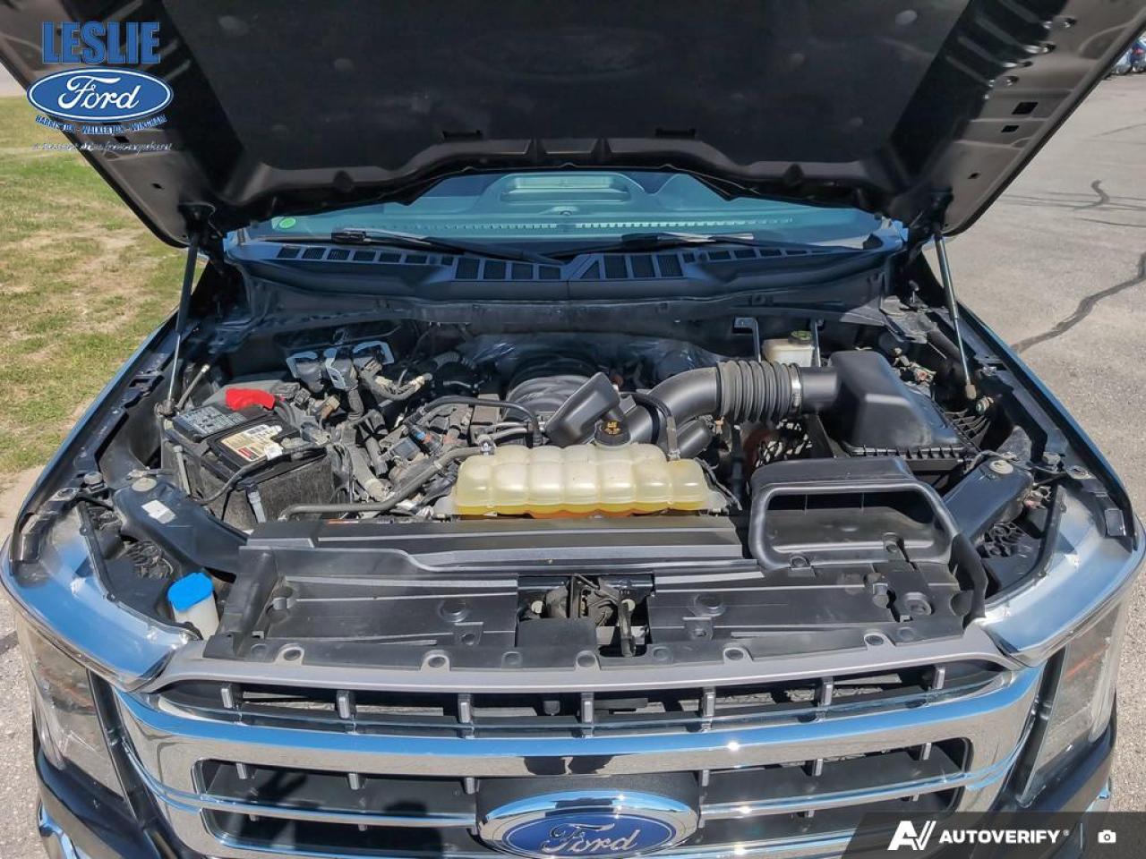 2022 Ford F-150 Lariat 4WD SuperCrew 5.5' Box Photo