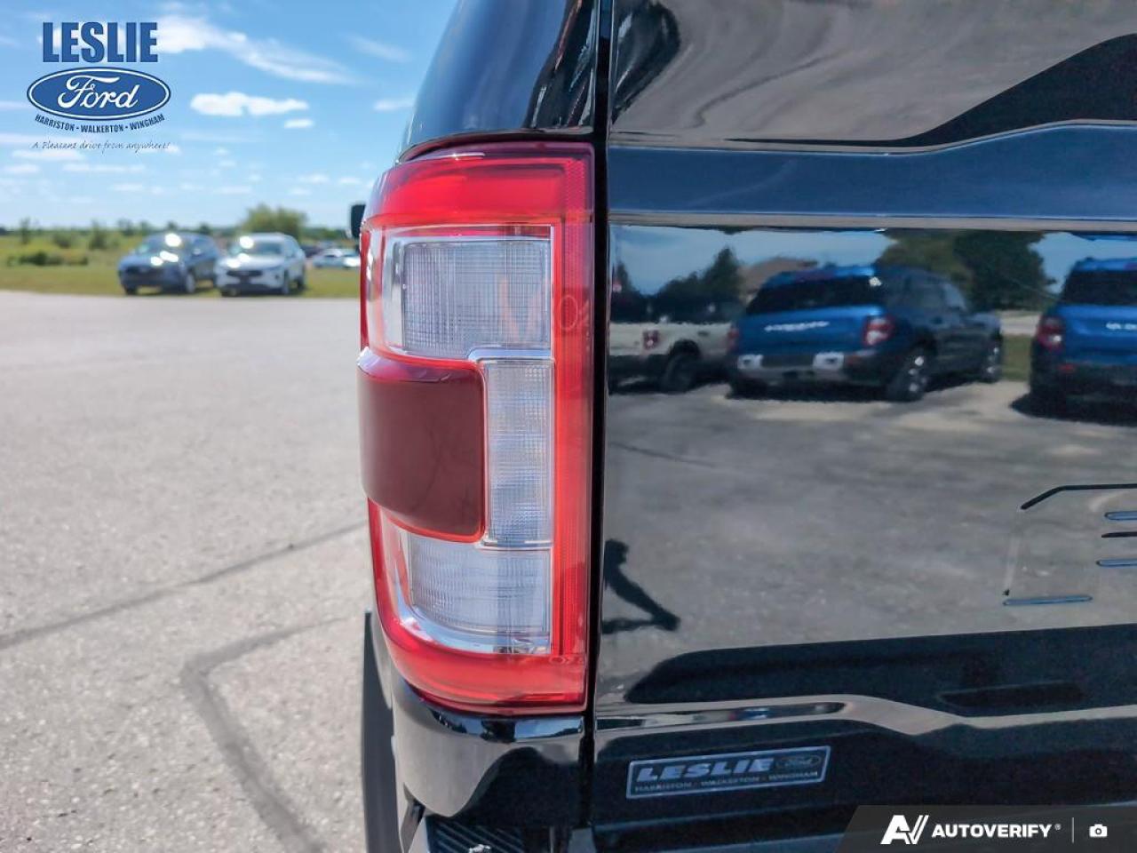 2022 Ford F-150 Lariat 4WD SuperCrew 5.5' Box Photo