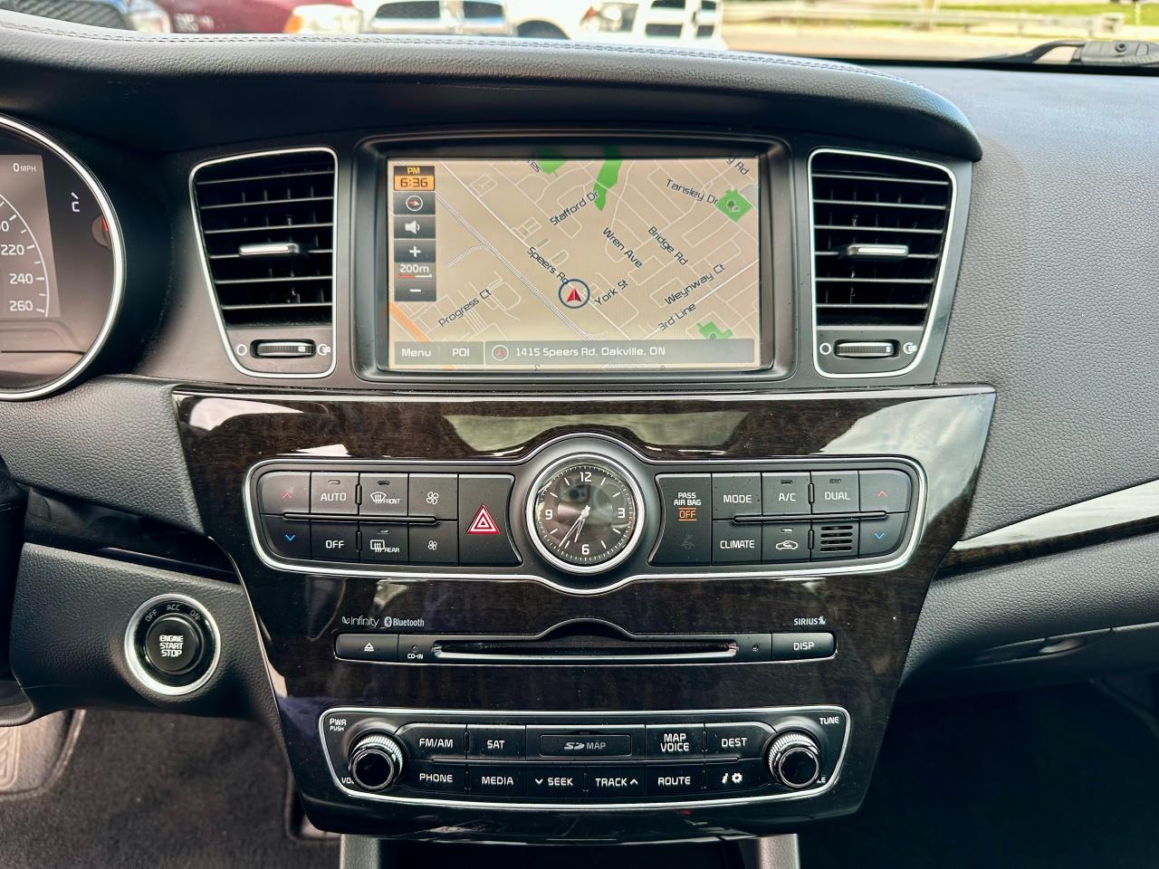 2014 Kia CADENZA Premium - Photo #16