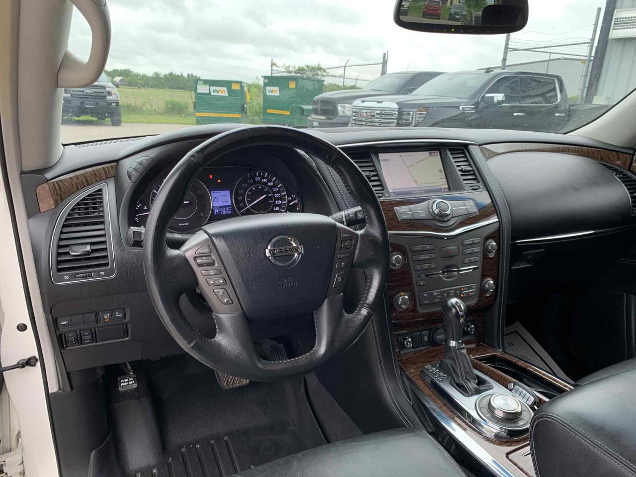 2017 Nissan Armada Platinum Edition - Photo #9