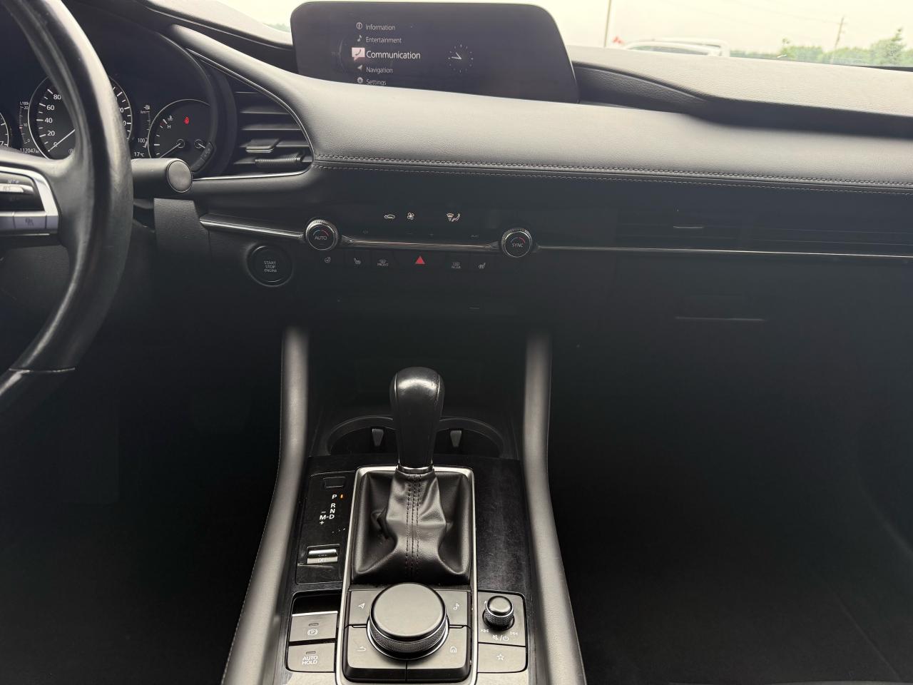 2019 Mazda MAZDA3 GS | Backup Camera | Heated Seats | Sunroof - Photo #14