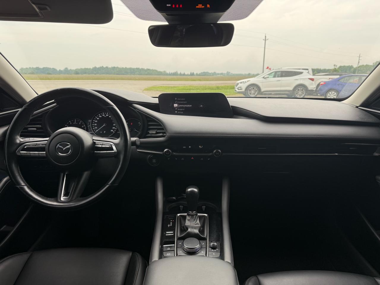 2019 Mazda MAZDA3 GS | Backup Camera | Heated Seats | Sunroof - Photo #11