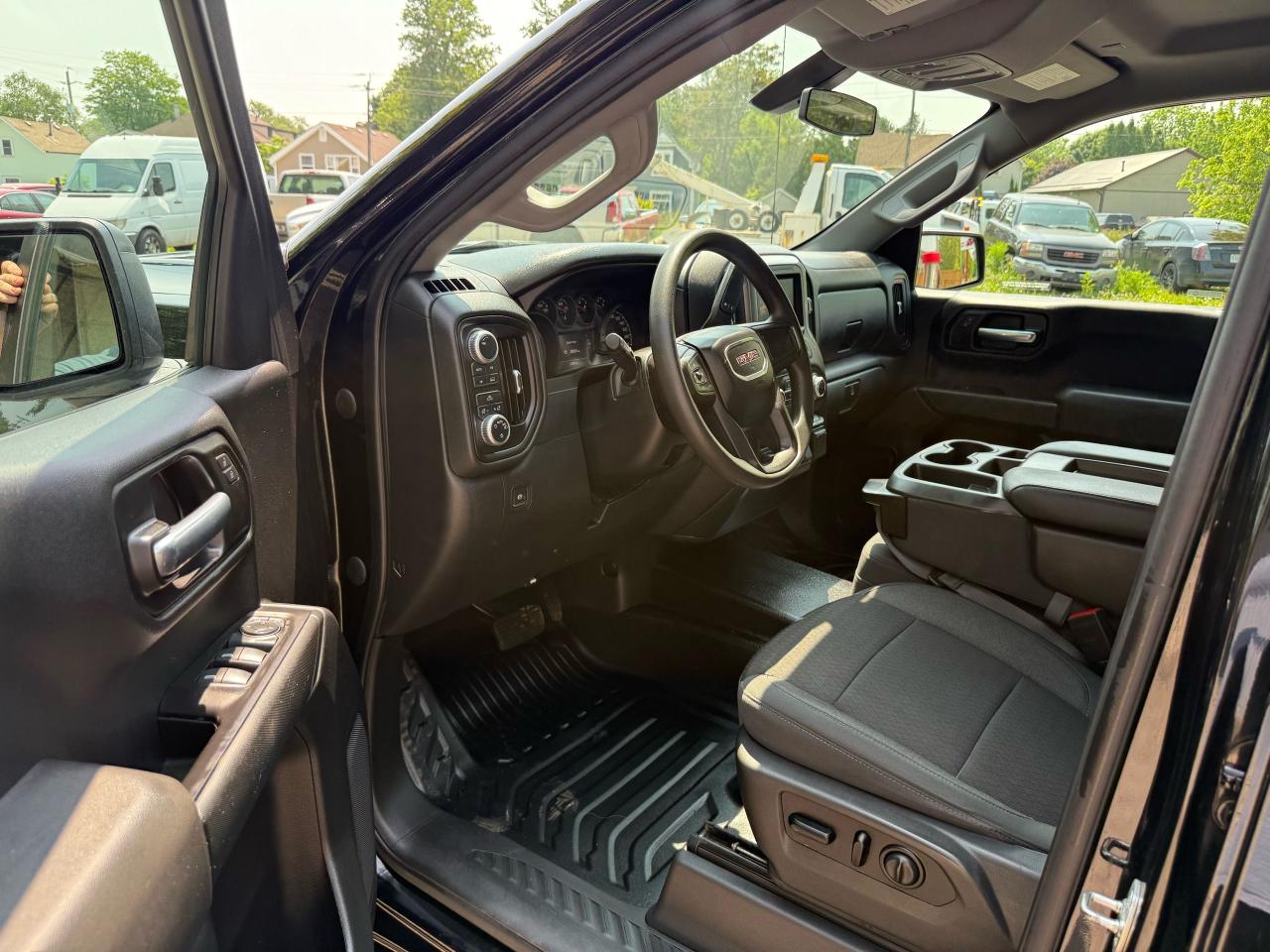 2020 GMC Sierra 1500  - Photo #5