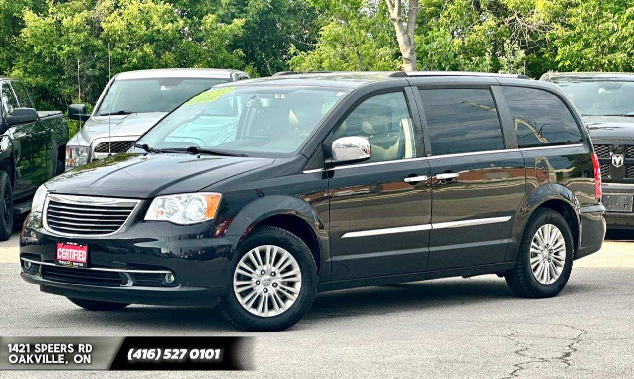 2014 Chrysler Town & Country Limited - Photo #3