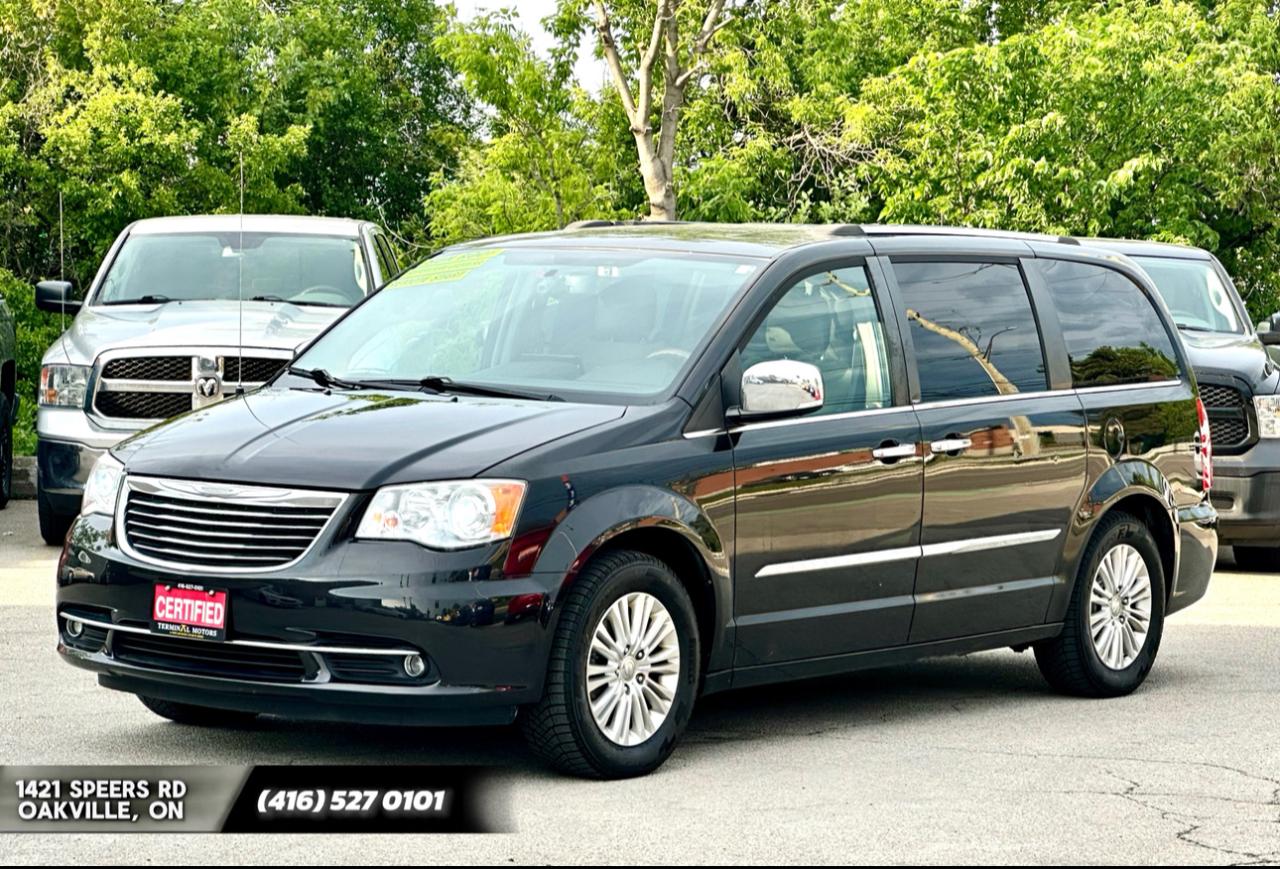 2014 Chrysler Town & Country Limited - Photo #2