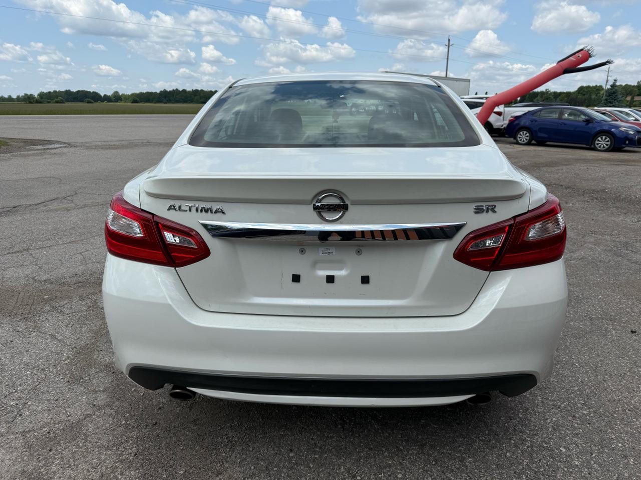 2016 Nissan Altima 2.5 S | Backup Camera | Heated Seats | Bluetooth - Photo #4