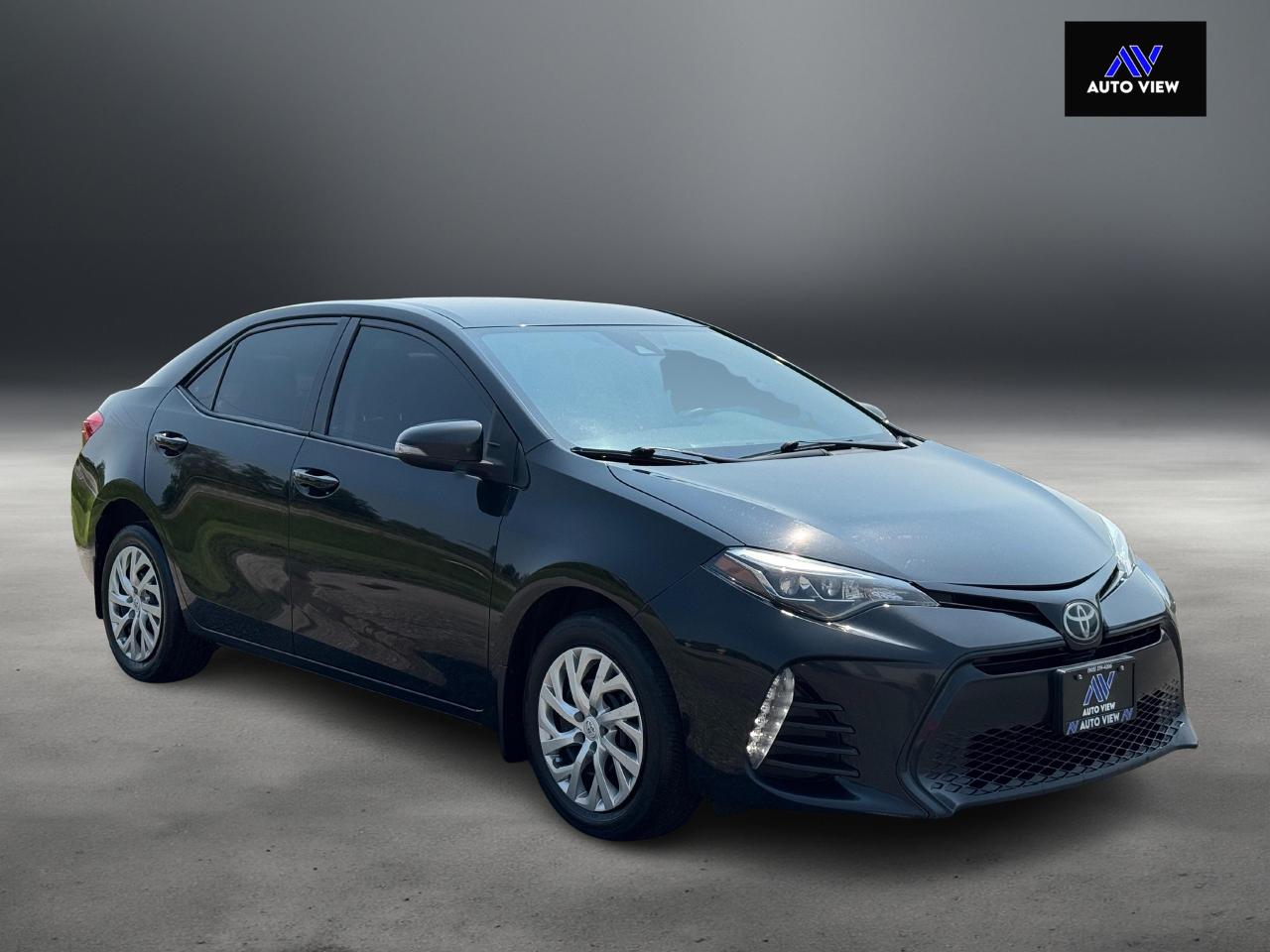 2019 Toyota Corolla SE - Photo #3