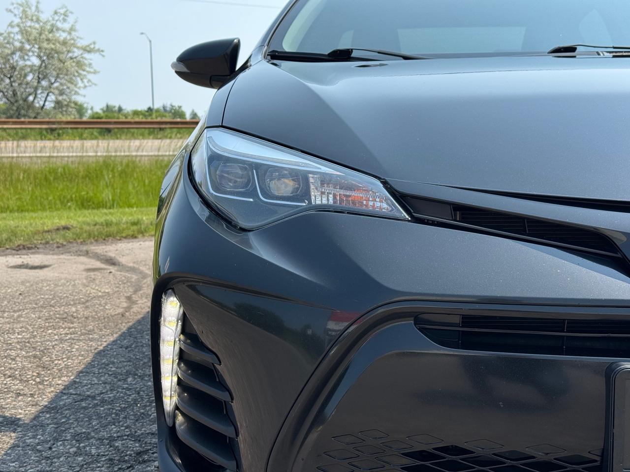 2019 Toyota Corolla SE - Photo #11