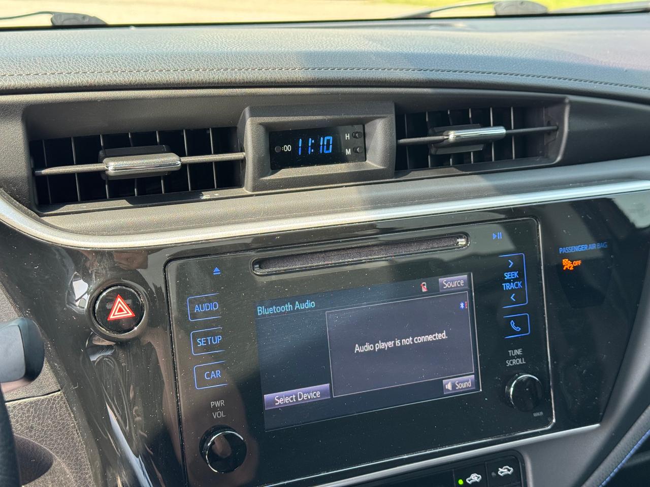 2019 Toyota Corolla SE - Photo #23