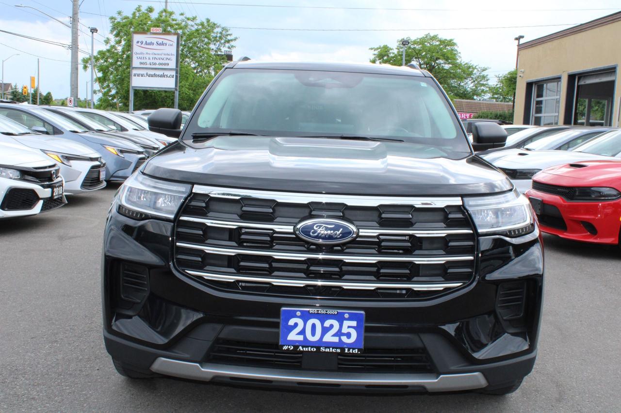 2025 Ford Explorer ACTIVE - Photo #3
