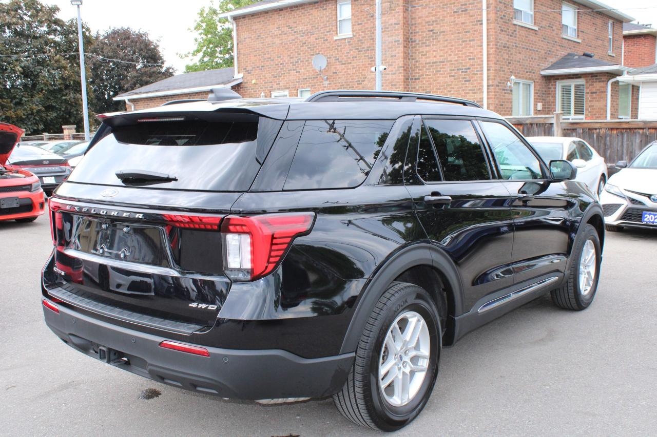 2025 Ford Explorer ACTIVE - Photo #4