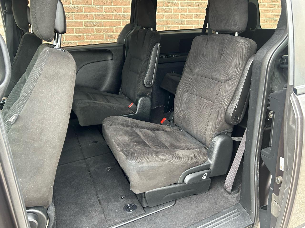 2017 Dodge Grand Caravan SXT - Photo #11