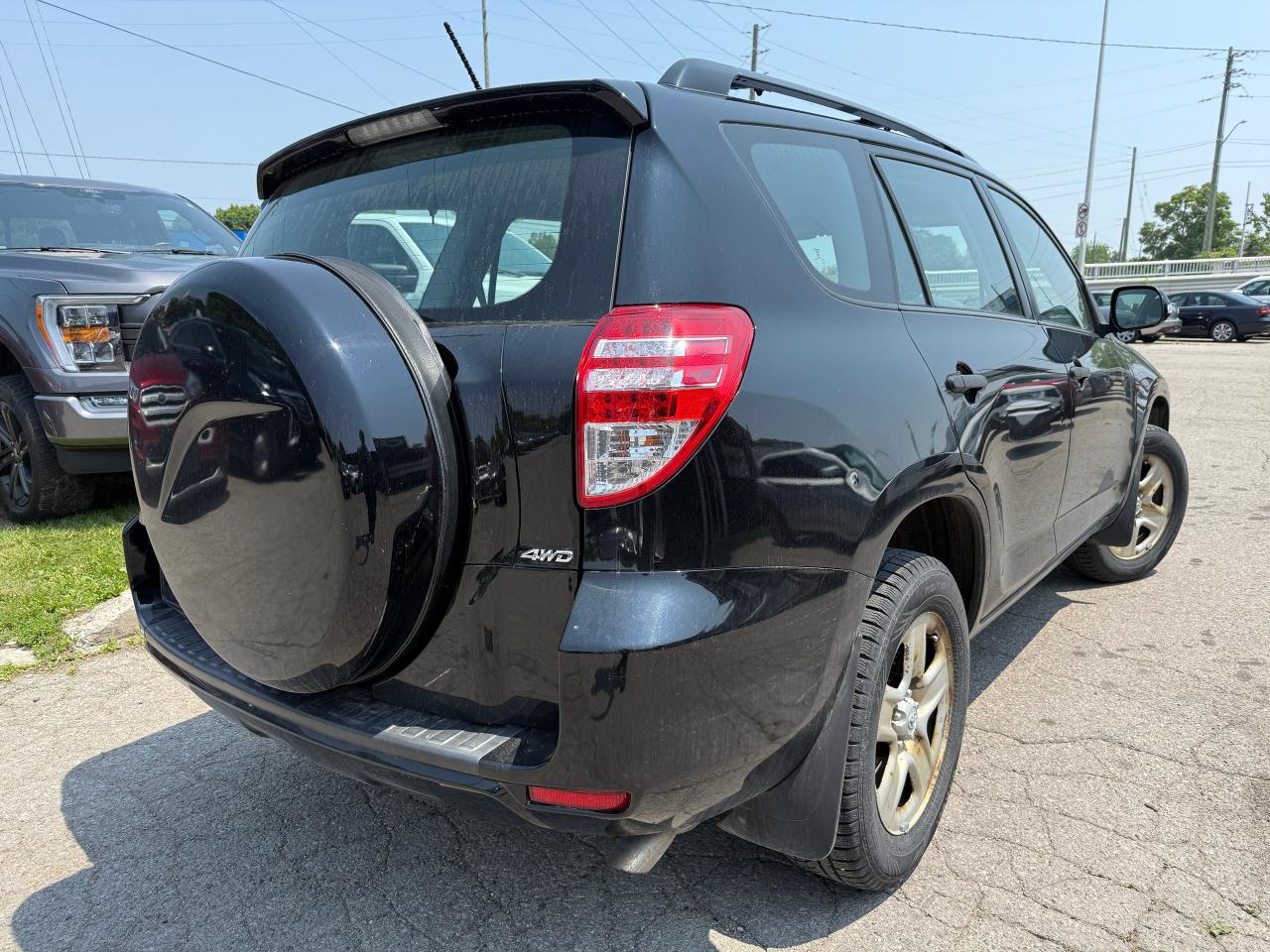 2011 Toyota RAV4 4WD / AUTO / AC / YOU SAFETY YOU SAVE - Photo #3