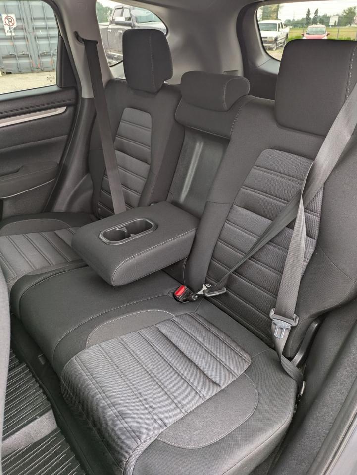 2017 Honda CR-V LX - Photo #15