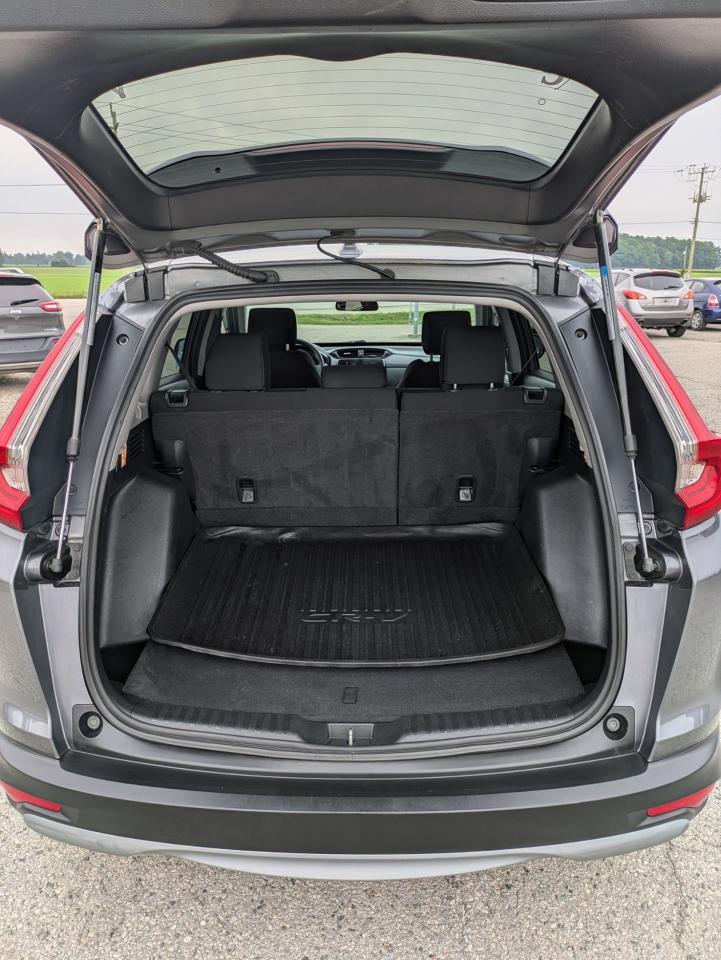 2017 Honda CR-V LX - Photo #17