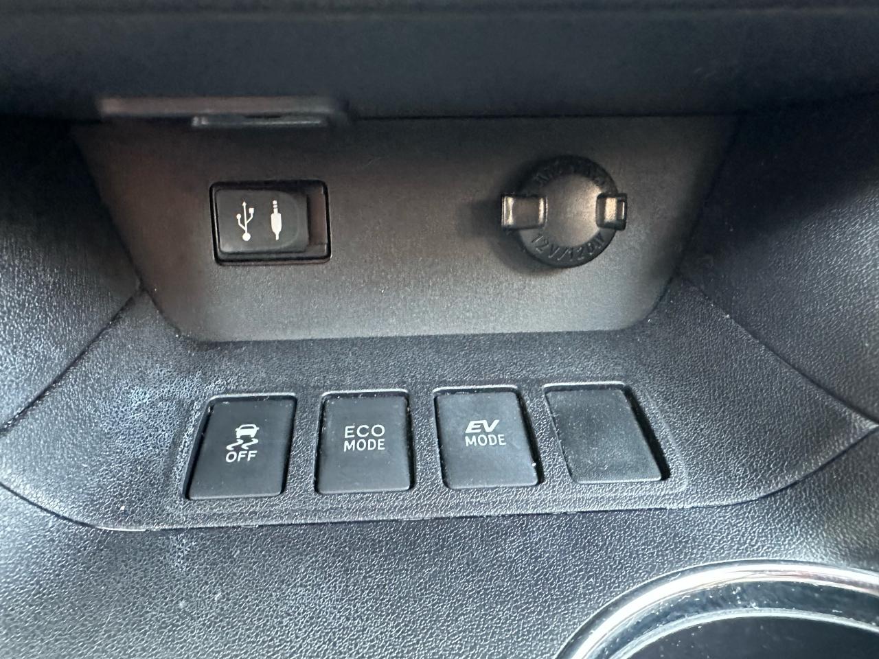 2015 Toyota Highlander Hybrid 4WD 4dr XLE - Photo #11