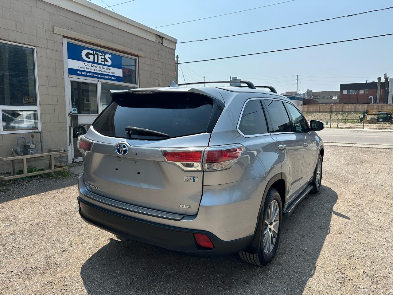 2015 Toyota Highlander Hybrid 4WD 4dr XLE - Photo #3
