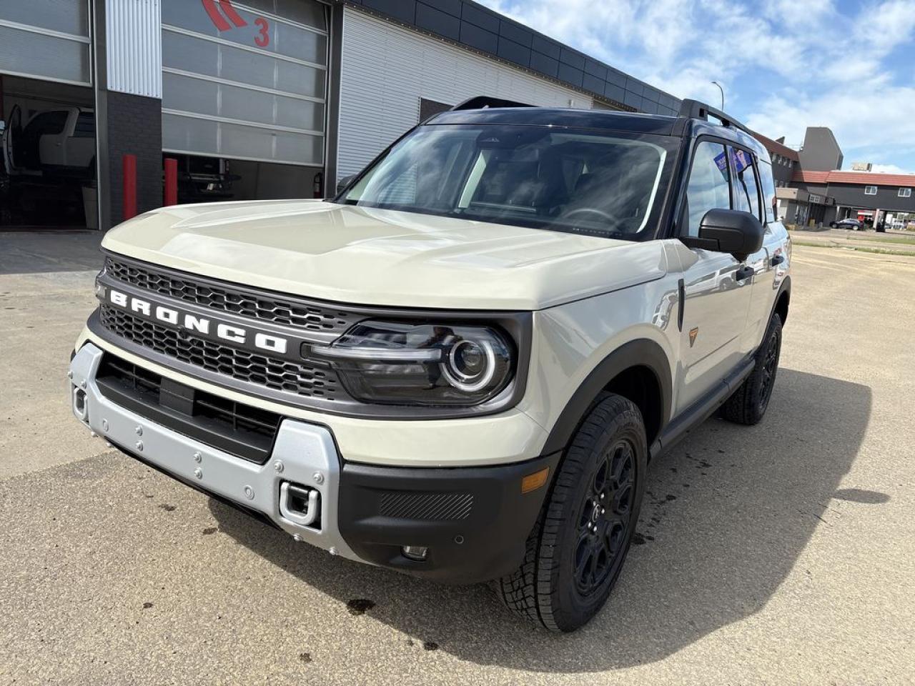 2025 Ford Bronco Sport Badlands 400A Photo1