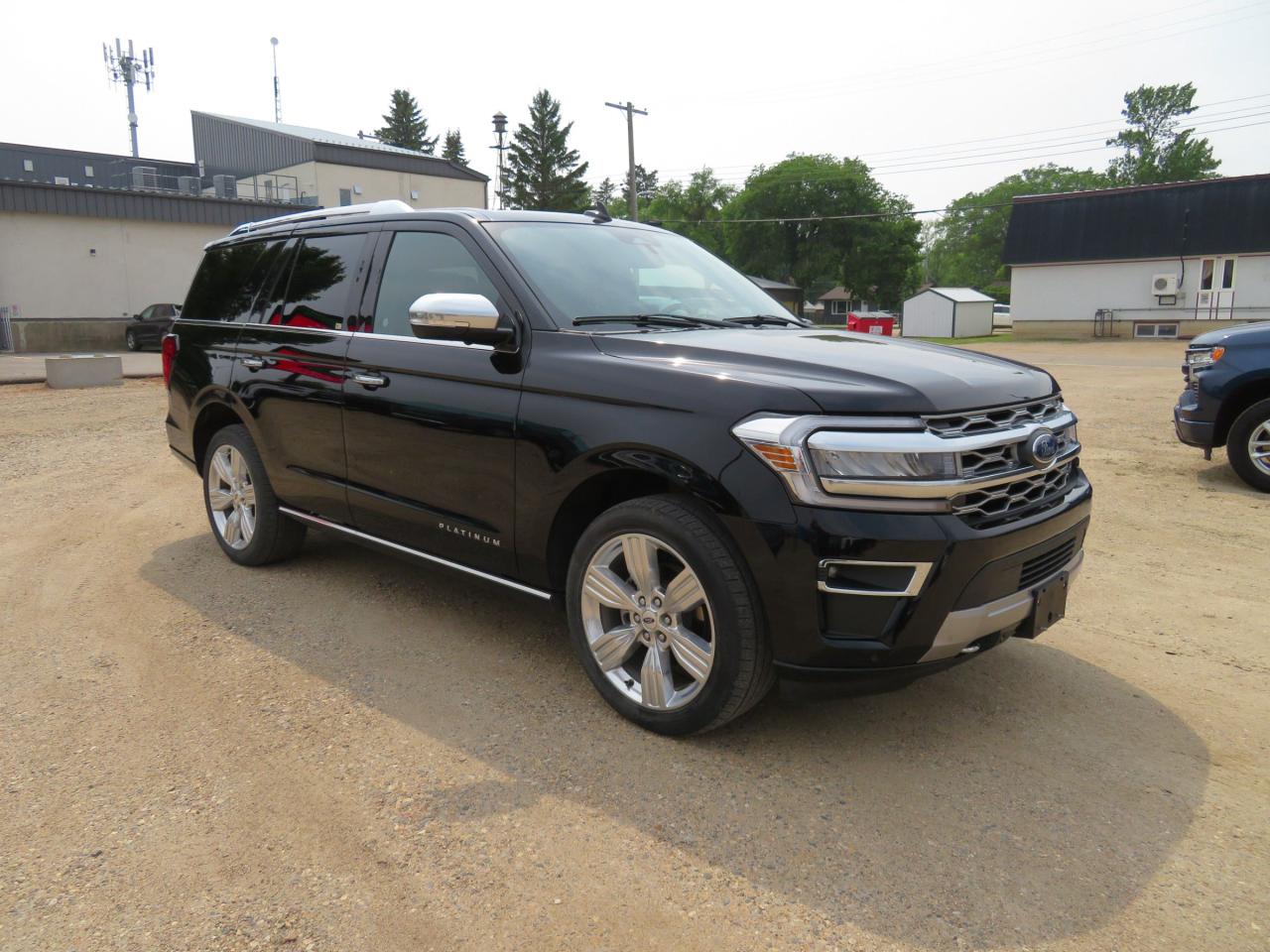 Heated Steering Wheel, Adaptive Cruise Control, Navigation, Heated/Ventilated Front Seats, Heated Rear Seats, 7-Passenger Seating, Power Liftgate, Band & Olufsen Speaker System, Rear Vison Camera, Drive Mode, 3.5L V6 Engine, Transmission W/ Driver Selectable Mode and Oil Cooler, 150 Amp Alternator, Trailer Wiring Harness, Gas-Pressurized Shock Absorbers, Front and Rear Anti-Roll Bars, Electric Power Assist Speed-Sensing Steering, Single Stainless Steel Exhaust, 4-Wheel Disc Brakes, Brake Assist, Hill Descent/Hold Control, Electric Parking Brake, Ford Co-Pilot Blind Spot Information System, Front Collision Mitigation, Driver Monitoring Alert, Intersection Assist, Reverse Brake Assist, Low Tire Pressure Warning, Rear Child Safety Locks, Front Camera W/ Washer, Left Side Camera, Right Side Camera, Front and Rear Center Armrests, Telescopic Steering Wheel, Heated Leather Steering Wheel, Compass, Keypad Entry, Garage Door Transmitter, Steering Wheel Controls, Adaptive Cruise Control W/ Stop-and-Go, Day-Night Auto Dimming Rearview Mirror, Full Floor Console W/ Covered Storage, Mini Overhead Console w/ Sotrage, 4 12V DC Power Outlets, 120V AC Interior Power Outlet, Cargo Net, Integrated Navigation System W/ Voice Activation, Tracker System, Power Adjustable Pedals, Driver Information Center, Outside Temperature Gauge, 2 Seatback Storage Pockets, Perimeter Alarm, Securilock Anti-Theft Ignition Immobilizer, Air Filtration, Steel Spare Wheel, Express Open Power Sunroof, 2 Front Tow Hooks, Flip-Up Rear Window W/ Wiper and Defroster, Deep Tinted Glass, Speed Sensitive Rain Detecting Variable Intermittent Wipers, Power Running Boards, Automatic High Beam Headlights, Front Fog Lamps, LED Brakelights. 
Price Includes Dealer Fee.
Price Excludes PST & GST.
Financing Options Available, Call For More Details.
<p><span style=font-size:14px><strong><span style=font-family:Calibri,sans-serif>*While every reasonable effort is made to ensure the accuracy of this information, we are not responsible for any error or omissions contained on these pages. Please verify any information in question with Chapman Motors Ltd.</span></strong></span></p>